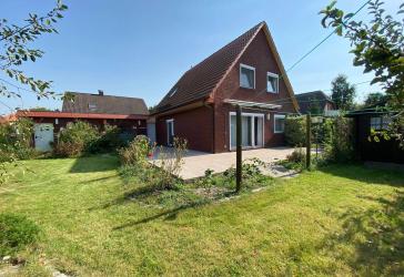 Verklinkertes Einfamilienhaus mit Garage bei Bad Doberan | www.LUTTER.net