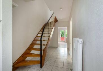 Geräumige Maisonette-Wohnung mit 4 Zimmern in Seeberg-Nord