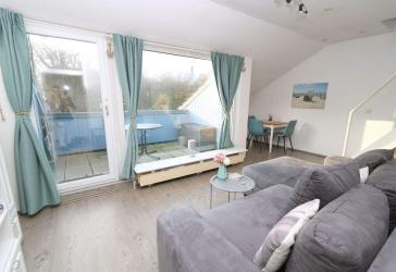 Charmante Maisonette artige 2 Raum-Whg. - ca. 37m² mit Balkon in Toplage der Grömitzer Fußgängerzone