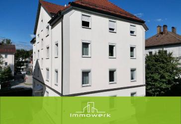 Stilvolle 3-Zimmerwohnung in zentraler Lage - Einbauküche und Garage inklusive