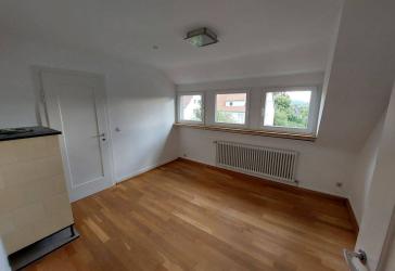 Charmante 4-Zimmer-Dachgeschosswohnung in Top-Lage in Reutlingen