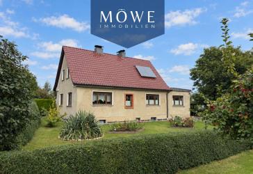 Großer Garten trifft Stadtnähe: Familienhaus mit großem Grundstück in Pölchow