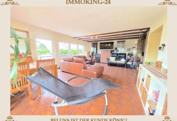 ++ BESONDERES 2-3 FAMILIENHAUS + VIERERCARPORT + BAULAND IN RUHIGER LAGE! ++