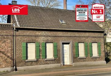 EFH - für große Familien geeignet oder Zimmervermietung!!
