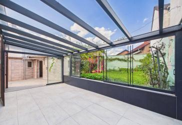 Ein Haus. Viele Möglichkeiten. - Modernisiert, vielseitig & mit separatem Nebengebäude und Garten