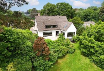 Heiß begehrt in Heisingen :) Repräsentatives, freistehendes Einfamilienhaus in Traumlage