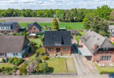 Zweifamilienhaus in idyllischer Lage von Lilienthal
