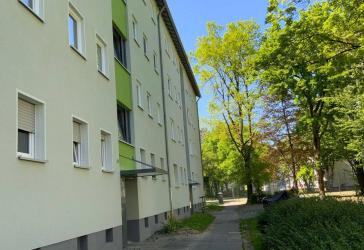 Moderne 3-Zimmer-Wohnung mit neuem Fußboden und neuem Bad zu vermieten!
