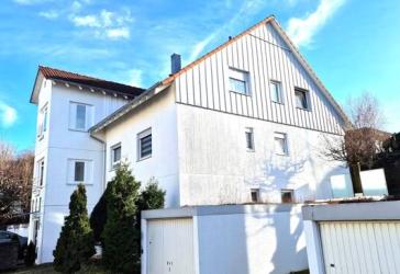 Beliebte Lage in Eppingen: 3 ZKB mit Balkon und Garage!