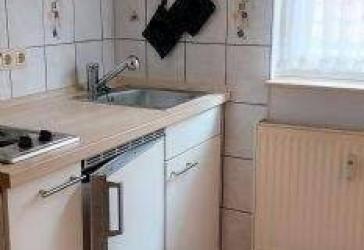 Etwas Günstiges zum Neubeginn***2 ZW mit EBK*** in Lauf - Ortsteil Neunhof ***1 PKW Stellplatz
