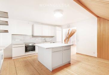 HELLE MAISONETTE-WOHNUNG MIT 4 ZIMMERN IN ZENTRALER AUGSBURGER LAGE