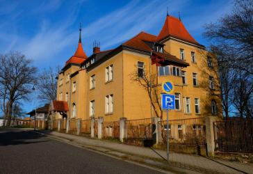 Vorschaubild Villa