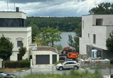 Ausbauwohnung mit 3 Zimmern und 90 m² in Potsdam nahe Jungfernsee
