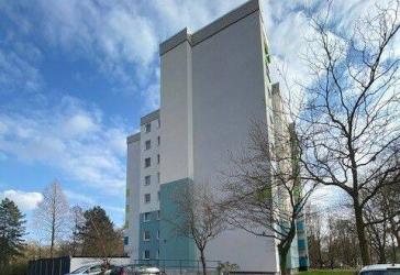 Renovierte 3-Zimmer-Wohnung mit Balkon