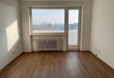 Sanierte 2-Zimmerwohnung mit Balkon