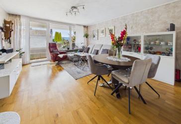 Wohnen mit Weitblick - modernisierte 3-Zimmer-Wohnung mit Süd-Balkon in Kolbermoor