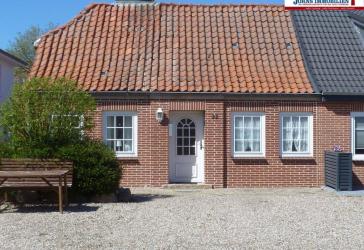 Ehemaliges charmantes 'Zehnthaus' sucht Liebhaber!