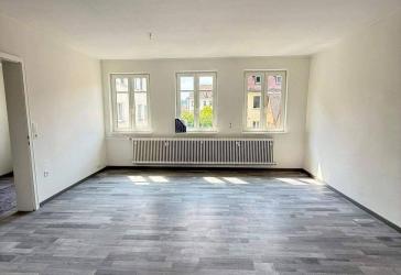 Helle und großzügige 4-Zimmer-Wohnung