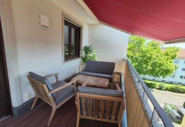 Ruhiges Wohnen mit Penthouse-Flair: Barrierefreie 3-Zi.-Whg, Aufzug, 20m² SW-Balkon, provisionsfrei