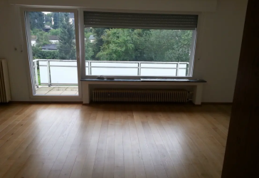 5 Zimmer Maisonette Wohnung 124 m² mit Südbalkon, Keller und 1 Parkplatz