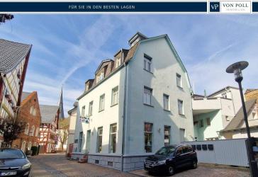 Bad Camberg. Hochwertiges Wohn- und Geschäftshaus in der idyllischen Altstadt.