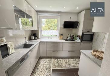AllFa - Helle 5-Zimmer-Wohnung mit Loggia in Mönchengladbach-Wickrath!