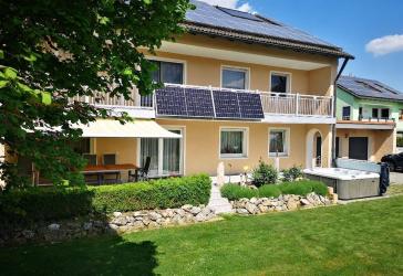 3,5 Zi. Terrassenwhg. mit Garten, Regensburg-Harting
