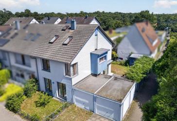Sonniges Holzhaus-Glück in Neureut