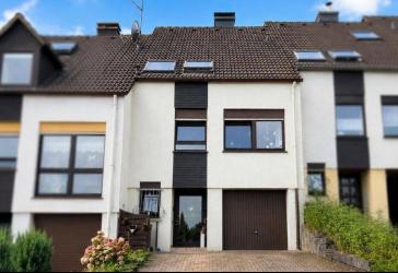 Wo die Natur Ihr Nachbar ist - Reihenmittelhaus in begehrter Wohnlage