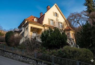 Wo Zeitgeist auf Ewigkeit trifft: Herrschaftliches Jugendstil-Juwel im Herzen von Idar-Oberstein!!!