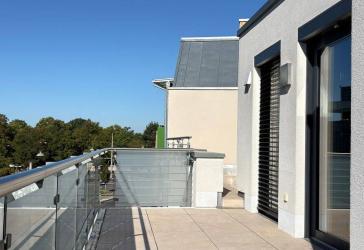 Penthouse mit grosser Dachterrasse in St. Johannis, Privatverkauf