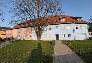Modernes Wohnensemble mit barrierefreien Wohnungen, hoher Auslastung & zusätzlichem Gewerbepotenzial