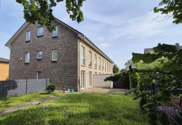 Vorschaubild Reihenendhaus