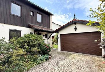 Vorschaubild Reihenendhaus