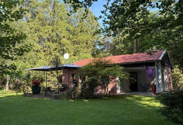 GemütlichesWochenendhaus im Feriengebiet am Waldbad in Uelsen