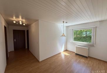 Attraktive, barrierearme 3 1/2 Zimmer-Wohnung mit Balkon, EBK & Carport in WN-Bittenfeld