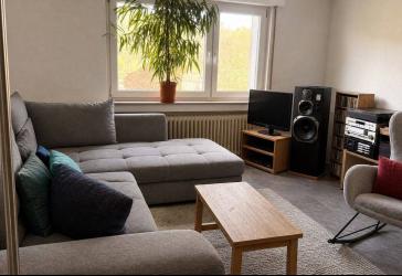 Gepflegte 3,5-Zimmer-ETW, mit EBK, Garage & Top-Energiewert B, sehr gut verm.