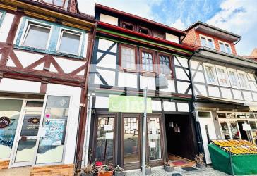 Historisches Fachwerk-Ensemble mit Renditepotenzial in zentraler Lage von Northeim