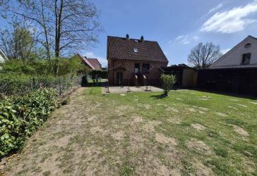 Einfach einziehen und wohlfühlen - Einfamilienhaus in ruhiger Lage mit großem Grundstück, Vollkeller und moderner Smarthometechnik :-)