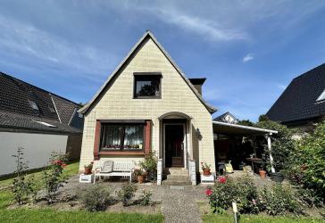 Charmantes Einfamilienhaus mit Einliegerbereich in ruhiger Lage von Norderstedt