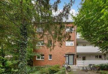 Großzügige Maisonettewohnung mit Südloggia und Blick ins Grüne