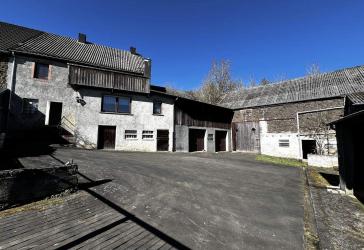 NÜRBURGRING !!! Bauernhaus *Einfamilienhaus * Oberstadtfeld * Daun * Hillesheim *Tierhaltung* Scheune*Stall* Nahe A1/B421** EFH/MFH/ZWH * Büro * Praxi
