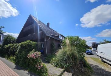 Schöne Maisonette-Wohnung am Landwehr zu vermieten
