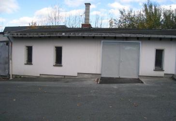 Lagerhalle ca. 100 m² zu vermieten.