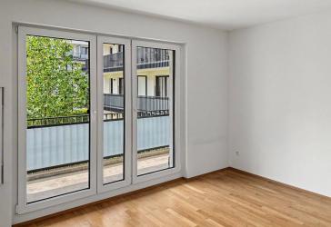 Attraktive 2-Zimmer-Wohnung mit Westbalkon in ruhiger Wohnanlage in Neusäß
