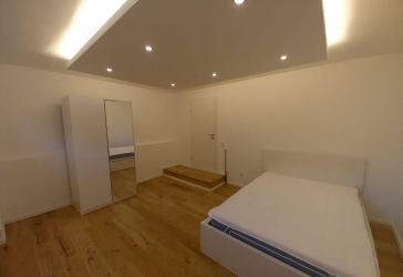 großes möbliertes WG-Zimmer*sofort frei*Stuttgart west renoviert