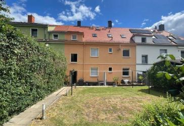 Mehrfamilienhaus mit 3 Wohneinheiten