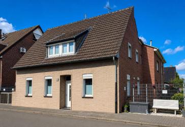 Vorschaubild Einfamilienhaus