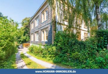 Denkmalgeschützte Villa mit zusätzlichem Baupotenzial in Oerlinghausen