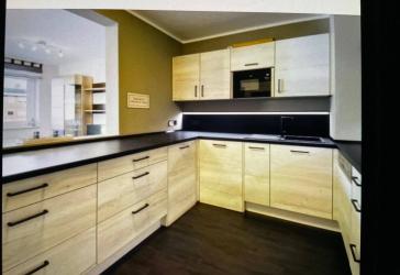 helle 3-Zimmer-Wohnung mit 2 Balkonen